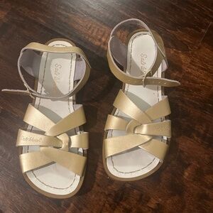 Big girl 4 gold saltwater sandals